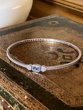 Judith Ripka Bangle Blue Crystal